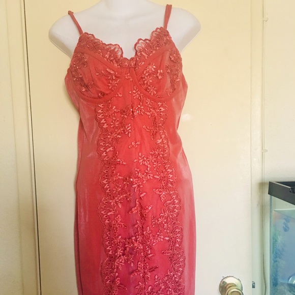 Elegent Slip Dress Women Dress - Picture 4 of 14